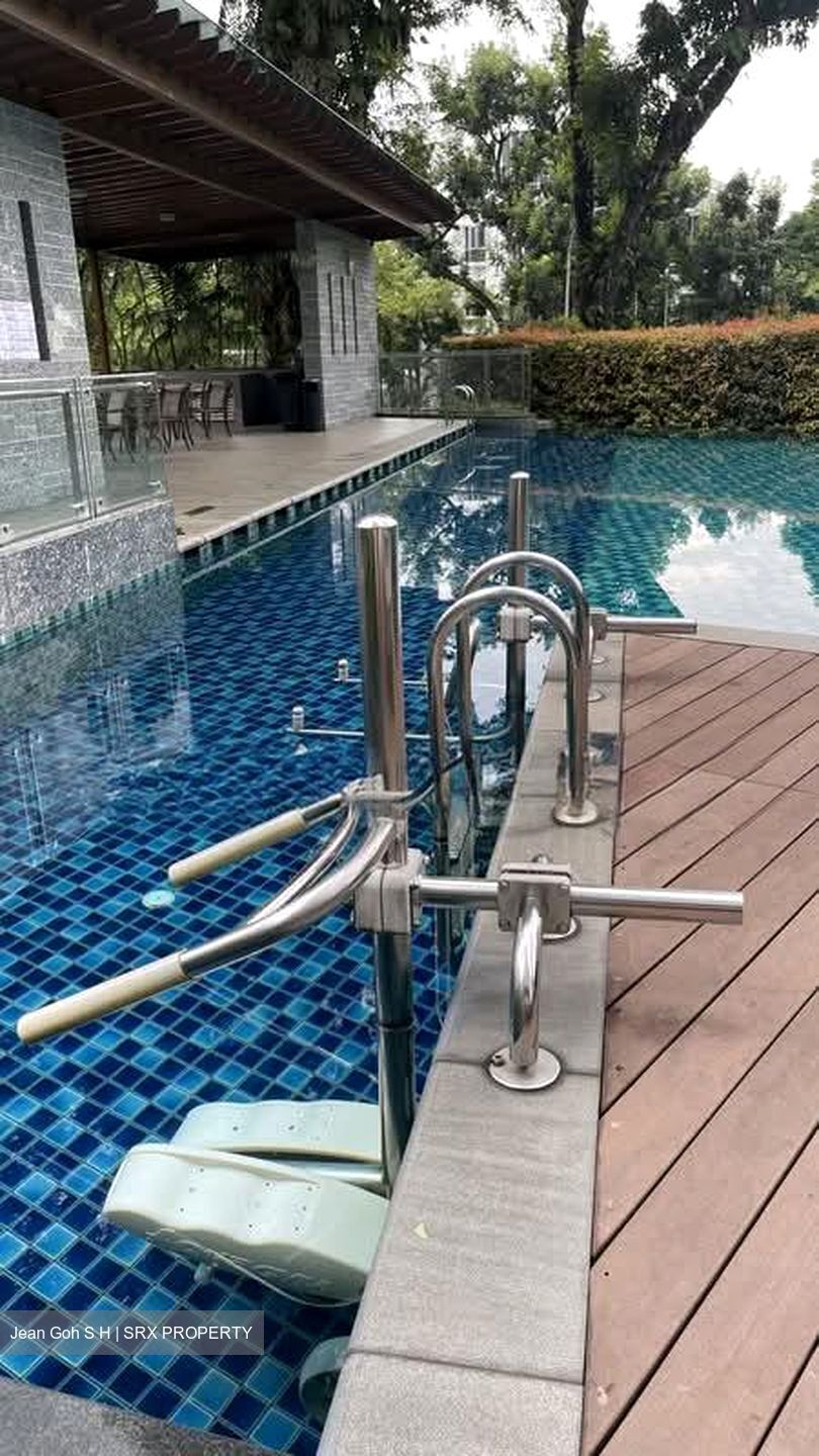 The Solitaire (D10), Condominium #577179411